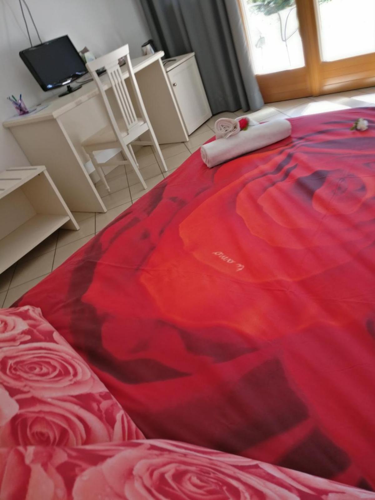 Agriturismo Nonna Bettina Moniga del Garda Værelse billede