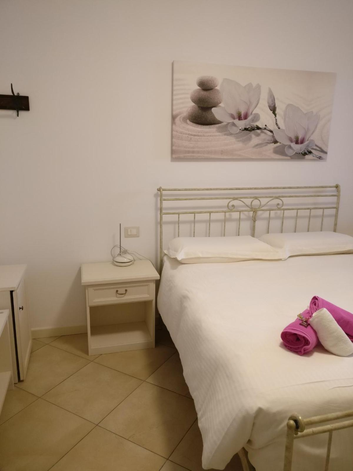 Agriturismo Nonna Bettina Moniga del Garda Værelse billede