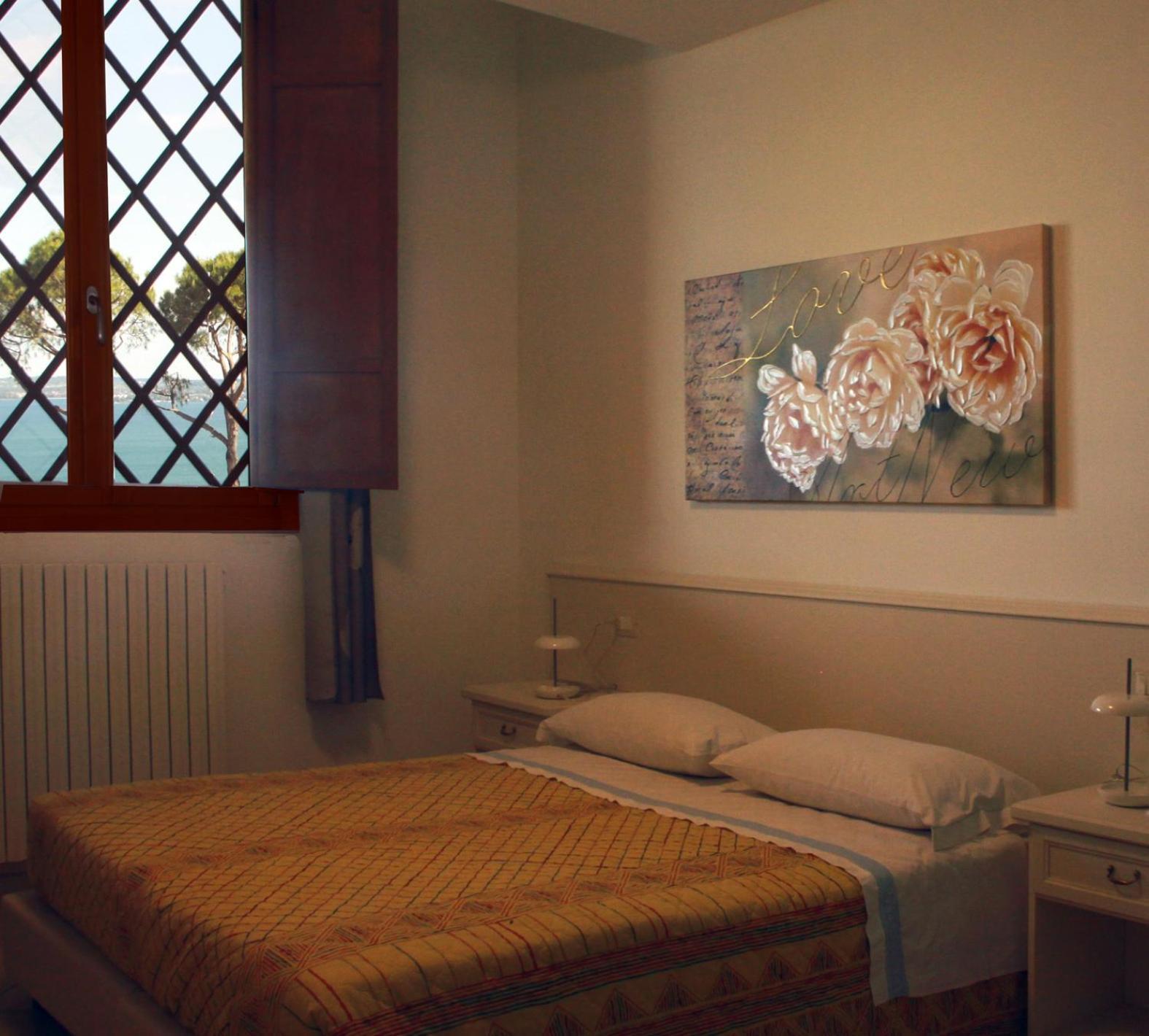 Agriturismo Nonna Bettina Moniga del Garda Værelse billede